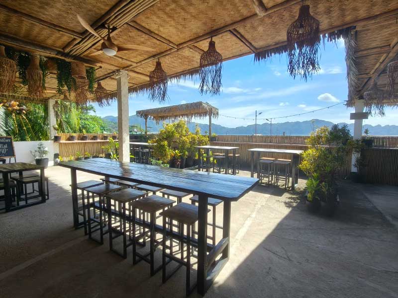 Alfresco Coron